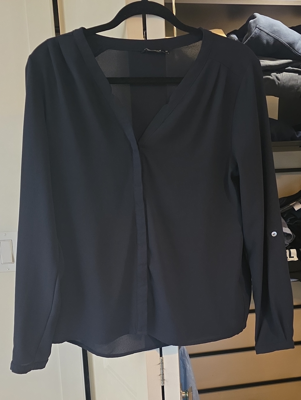 Only Black V-Neck Long-Sleeve Blouse